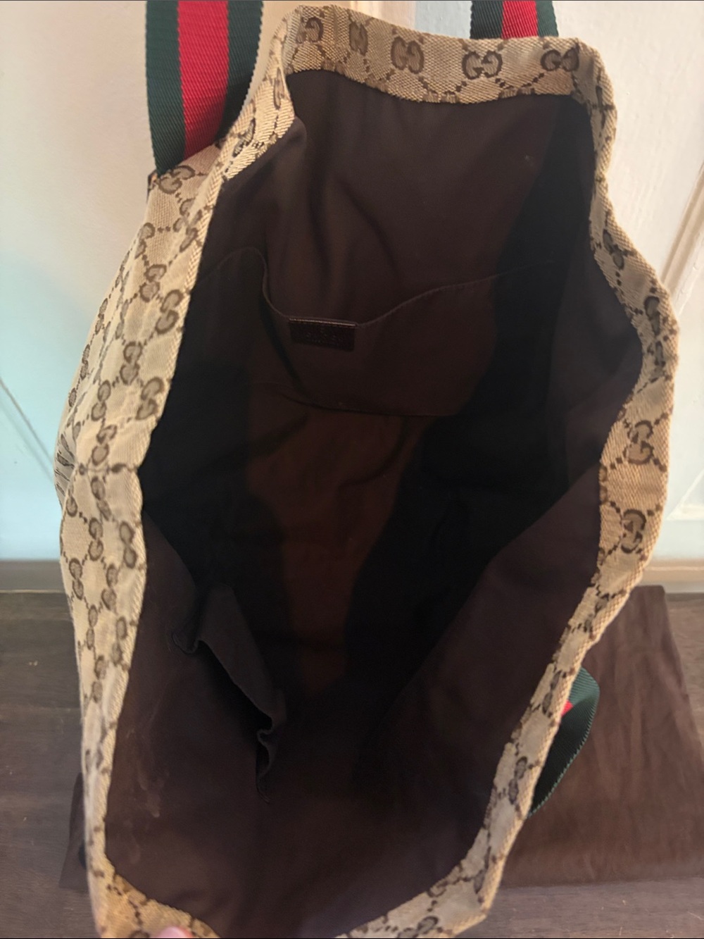 Gucci Beige Monogram Tote with Red and Green Webbing - Picture 9 of 16